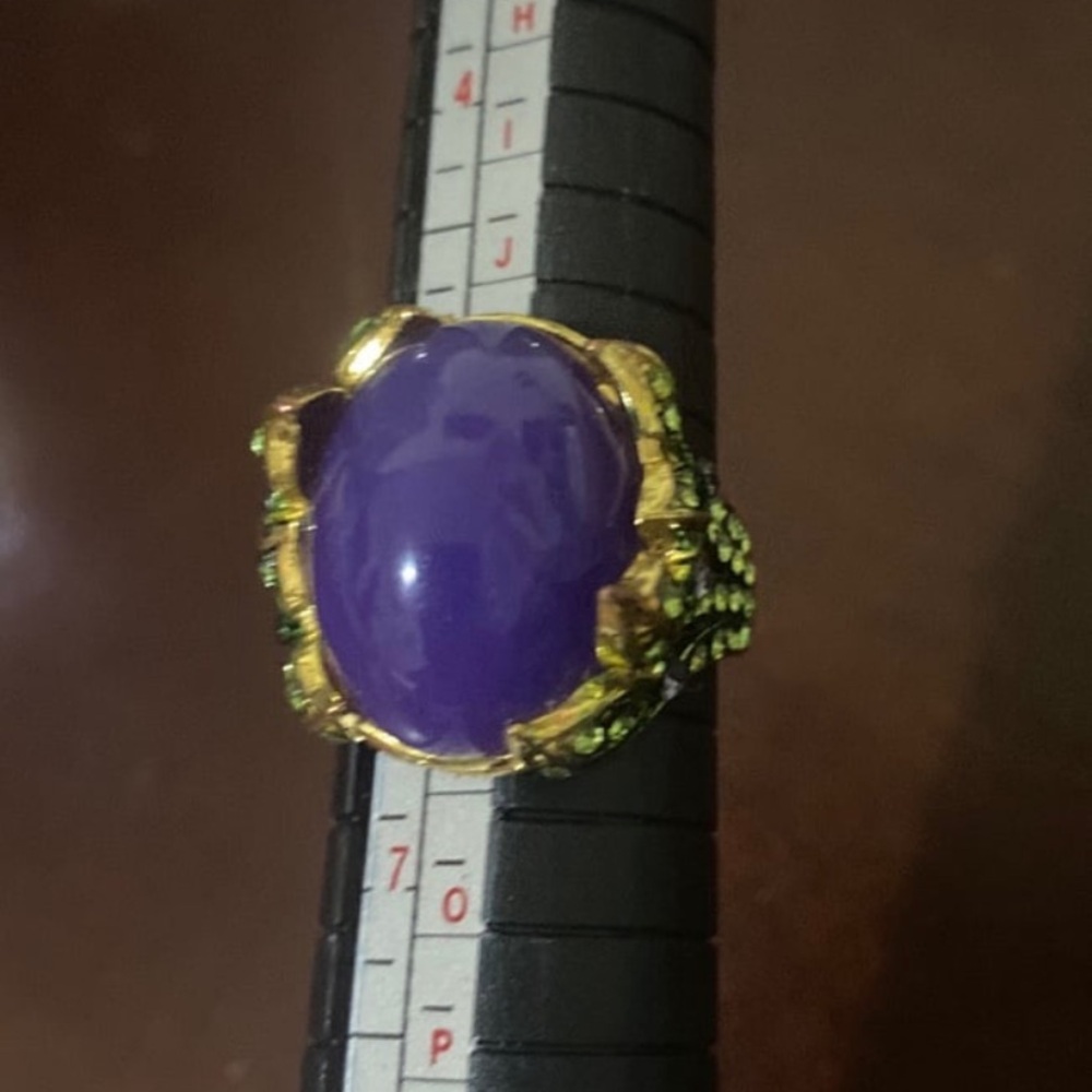 Fashion ring